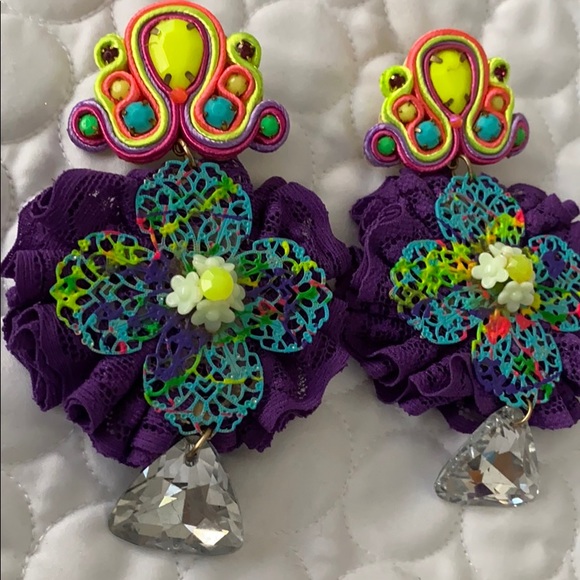 Hand made unique one of a kind earrings - Picture 2 of 3